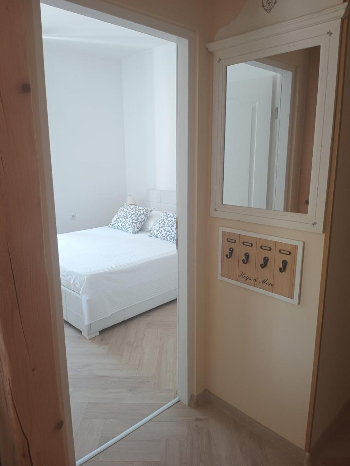 Rab Town Park Apartman Eksteriør billede